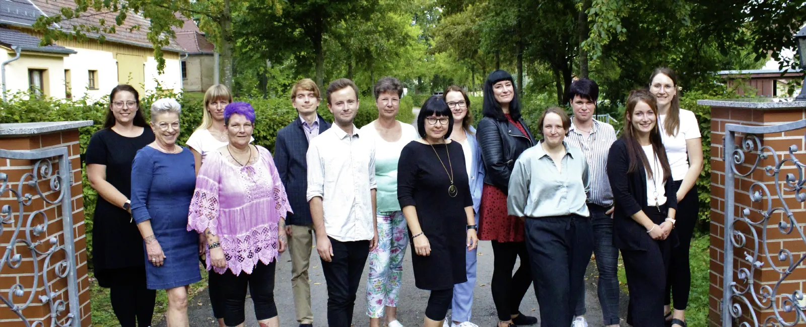 In einer schönen Umgebung, einer freundlichen und offenen Atmosphäre und mit einem hochmotivierten Lehrerteam ist das Bildungswerk Kaimberg wichtiger Teil der Bildungslandschaft Ostthüringens, der die Ausbildung zu einer der schönsten Zeit im Leben macht.